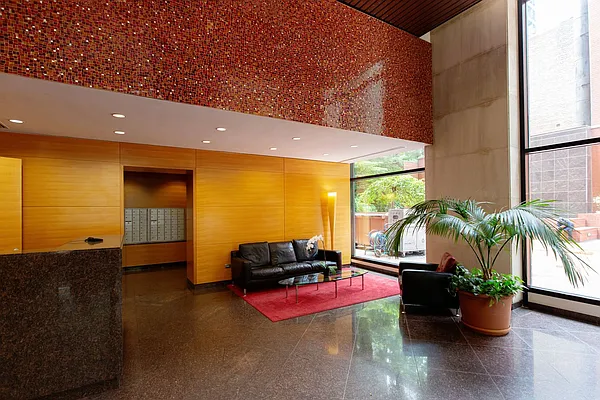 Rented by Living Quest Real Estate Inc. | media 28