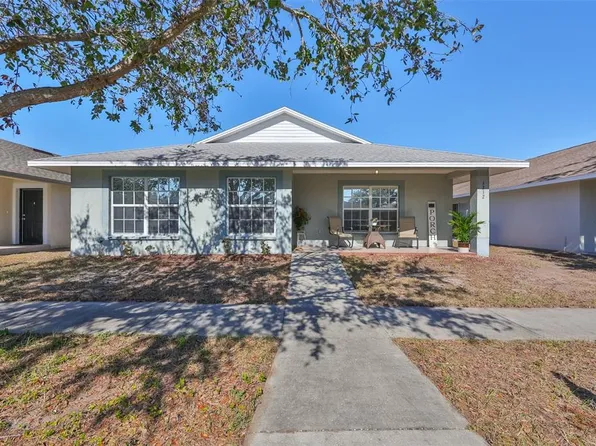 1212 Bayou Pass Dr, Ruskin, FL 33570