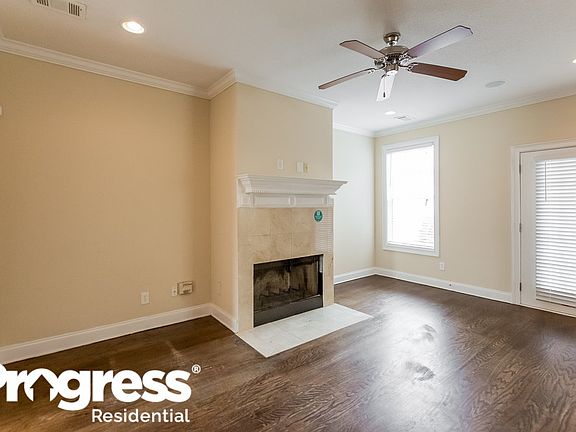 5th image of 15 Greenway Ln
