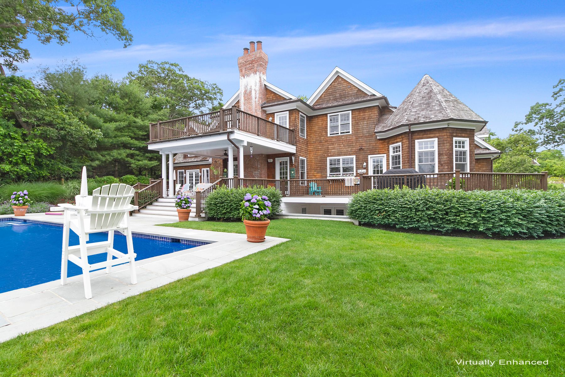 9 Fair Hills Ln in Bridgehampton Out East