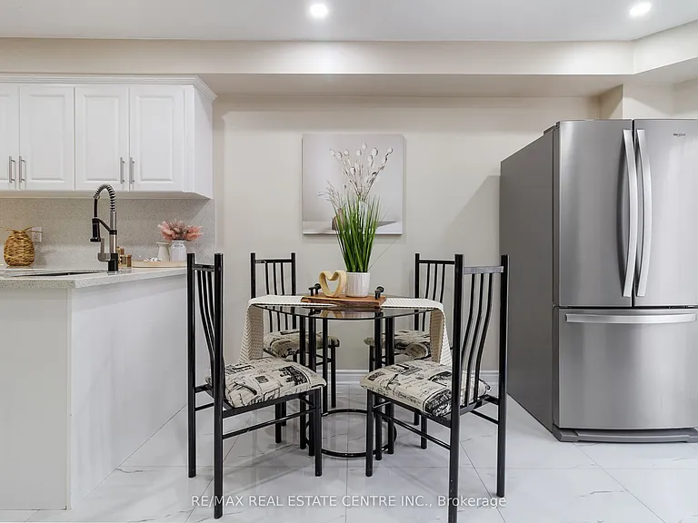 334 Perry Rd — Photo 18