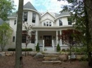 600 W Bluff Drived, Harbor Springs, MI 49740