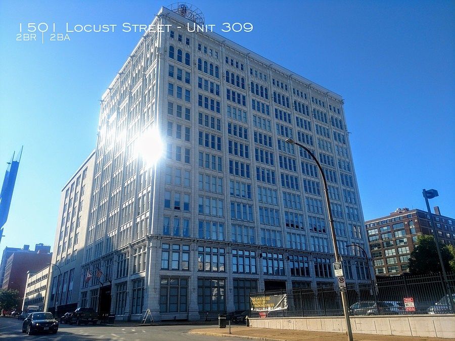 1st image of 1501 Locust St APT 309