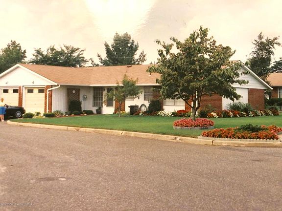 2nd image of 1080A Argyll Cir