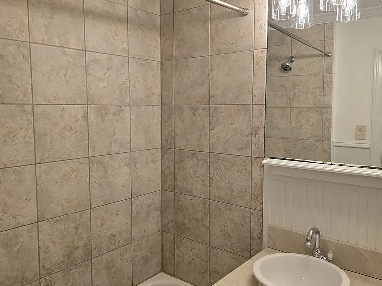 120 Alden Ave NW #F2 — Photo 11