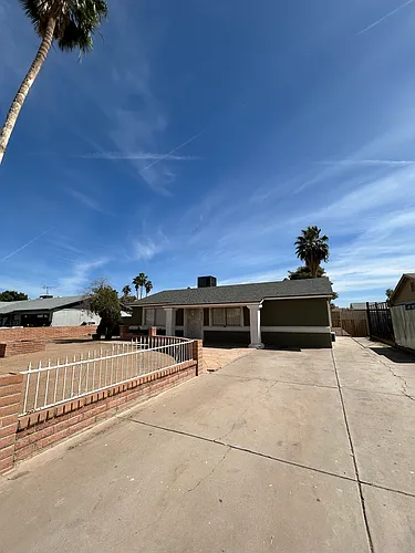 4237 E Roeser Rd Photo 1