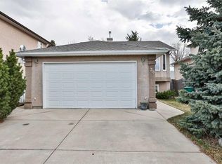 38 Saint James Cres N, Lethbridge, AB T1H6M5
