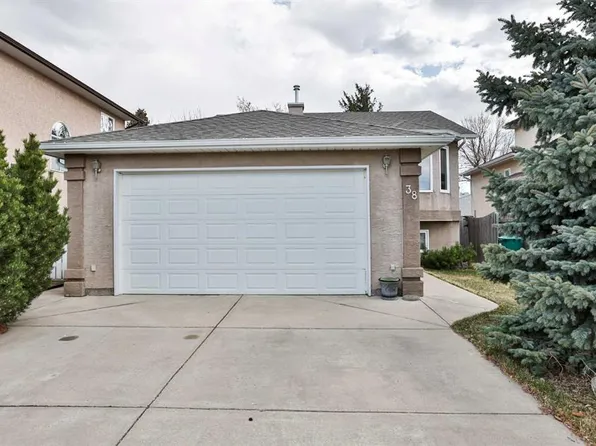 38 Saint James Cres N, Lethbridge, AB T1H 6M5