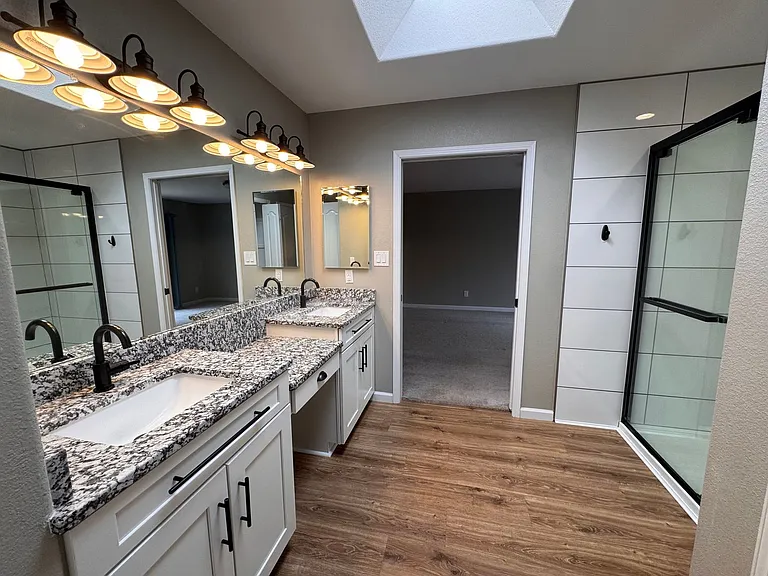 11100 Academy Ridge Rd NE — Photo 11
