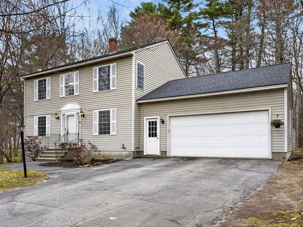 6 Regal Pines Drive, Scarborough, ME 04074