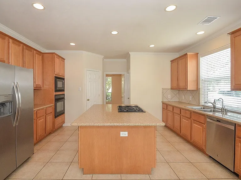 12407 Aliso Bend Ln — Photo 15