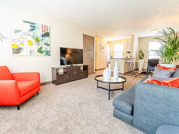 4th image of 3040 NW Market St #30534