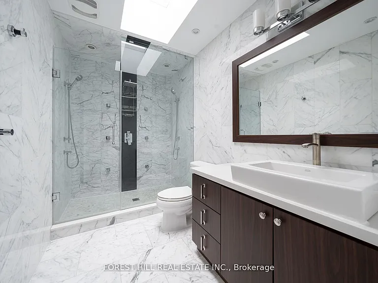 6 Aberdeen Ave — Photo 18