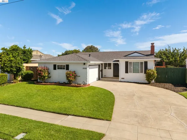 35526 Cabrillo Dr, Fremont, CA 94536