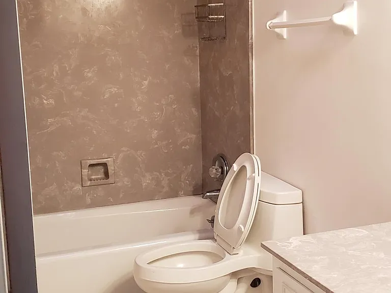 258 Rolling Hill Dr — Photo 13
