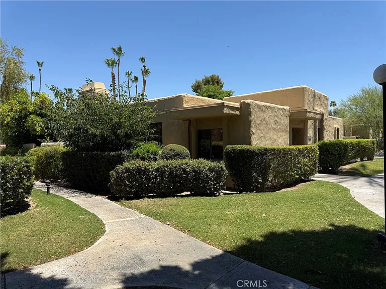 4850 N Winners Cir #A — Photo 24