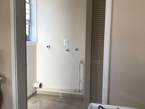 Laundry room and pantry
