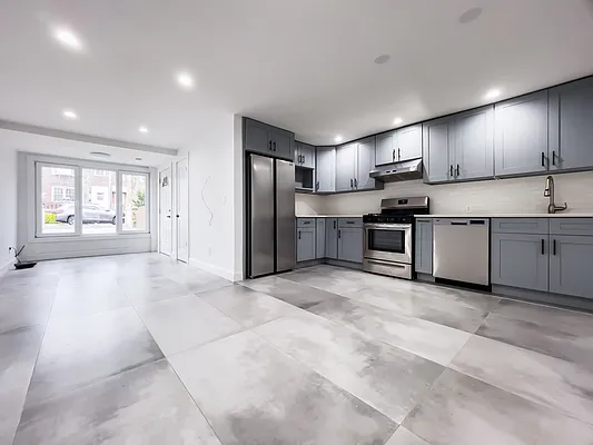 Rented by Highline Residential | media 1