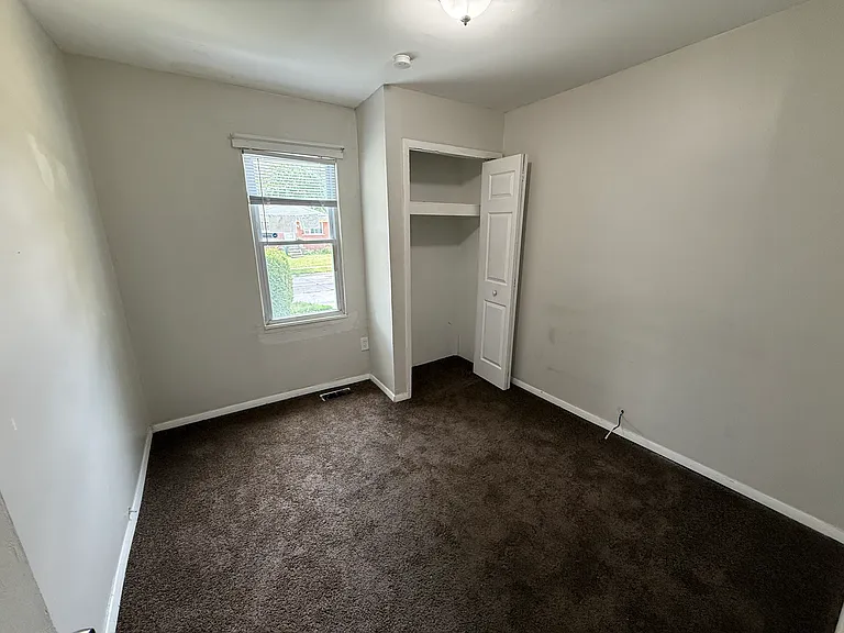 7259 Republic Ave — Photo 5