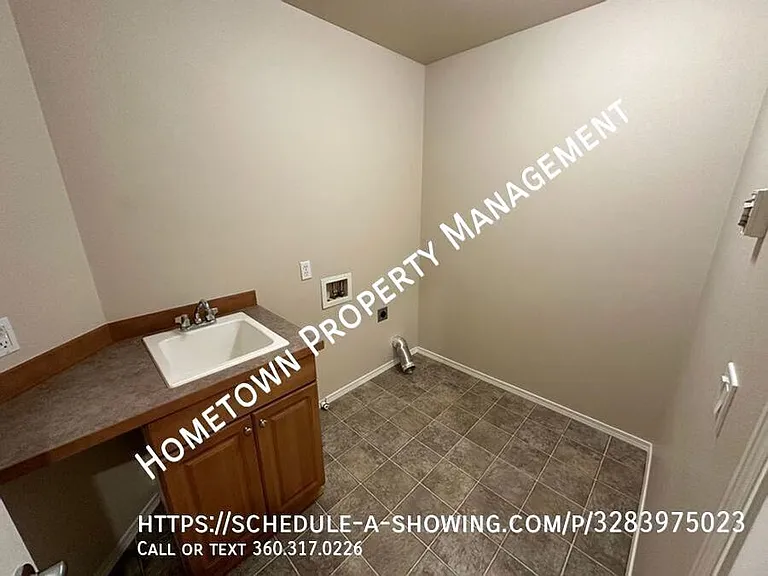 2702 Farmer Way SE — Photo 45