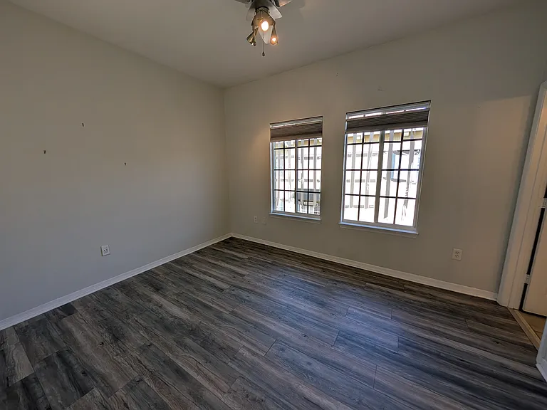 5202 Hampton Beach Pl — Photo 21