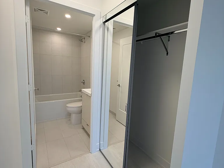 25 Cordova Ave #1509 — Photo 11