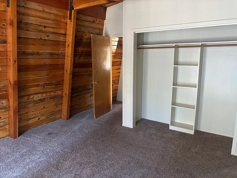 835 Hart Ln — Photo 9