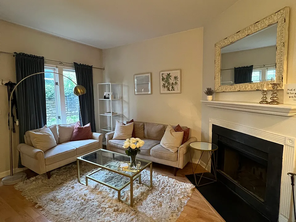 3204 W End Cir #3