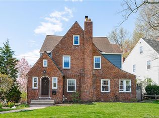 207 Warrenton Ave, West Hartford, CT 06119