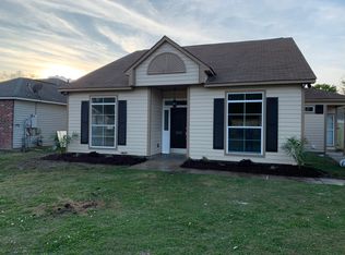 1825 English Colony Dr, La Place, LA 70068