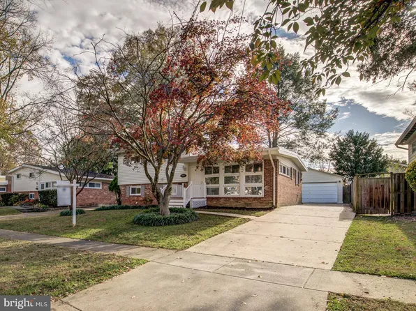 2005 Mac Dowell St, Rockville, MD 20851