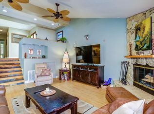 1815 Milbank Rd, Encinitas, CA 92024