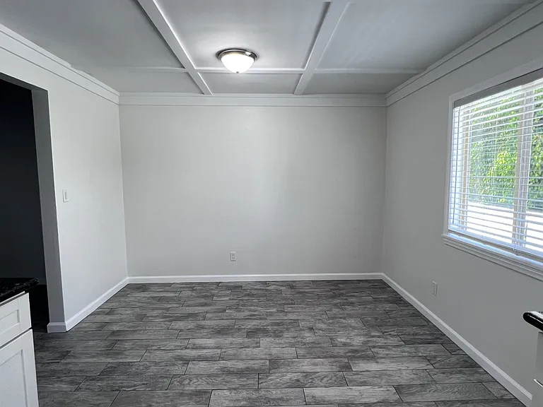 1325 Manhattan Beach Blvd #H — Photo 6