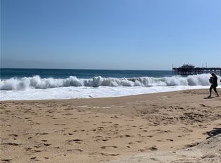 462 Seaward Rd, Corona Del Mar, CA 92625