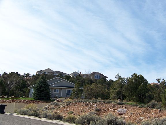 2nd image of CEDAR HILLS DRIVE And Heavenly View Cir #B1400-0034