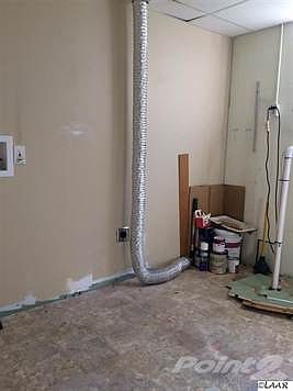 4th image of 3526 Wedgewood Dr