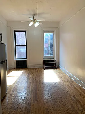 Rented by Douglas Elliman | media 24