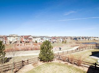 6805 S Robertsdale Way, Aurora, CO 80016