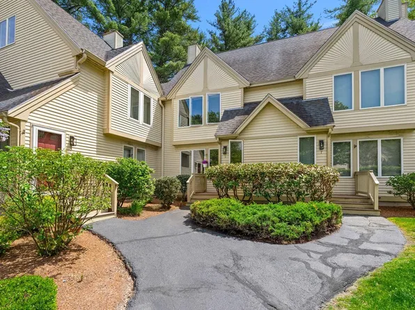 5 Westminster Drive, Nashua, NH 03064