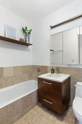 Rented by Corcoran | media 11