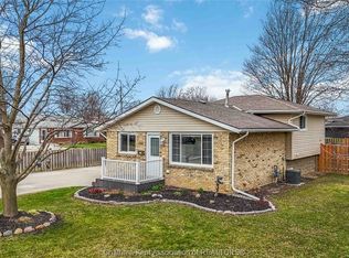 401 Linden Dr, Chatham Kent, ON