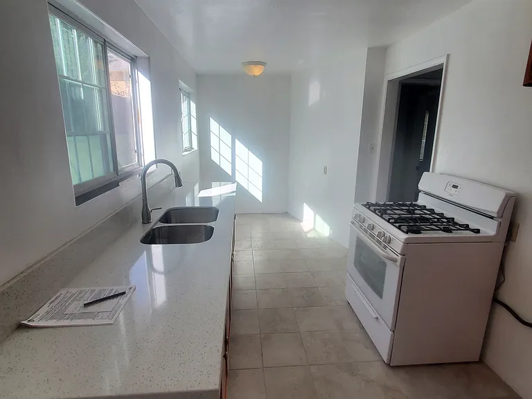 7013 Rosemead Blvd #1/2 — Photo 2