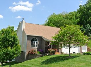 19208 Sterling Dr, Abingdon, VA 24211