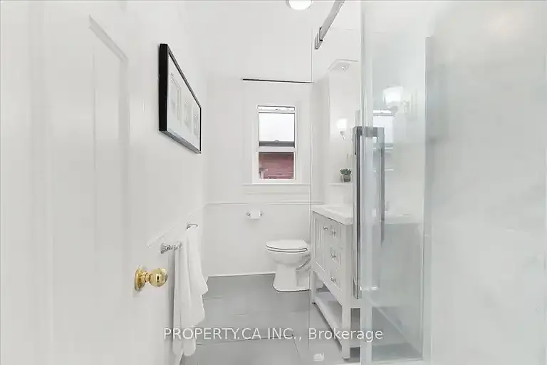 44 Beachview Cres #1A — Photo 6