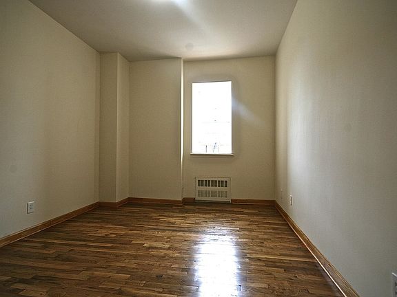 4th image of 482 Nostrand Ave APT 4D