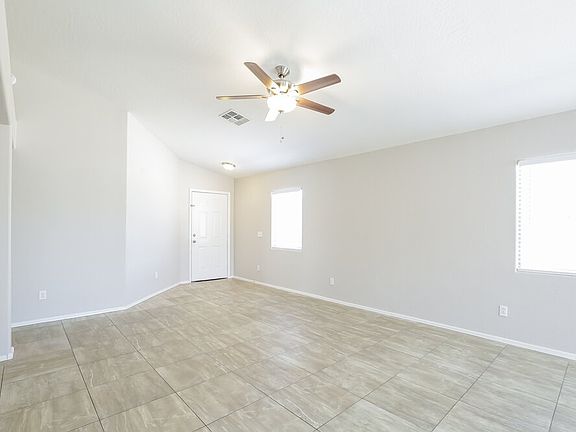 3rd image of 1552 W Burgess Ln