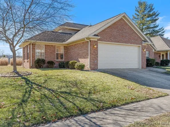 126 Magnolia Drive, Scottsburg, IN 47170