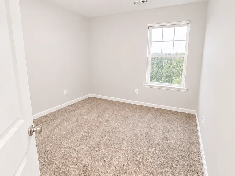 1181 Coopers Ridge Ln — Photo 14