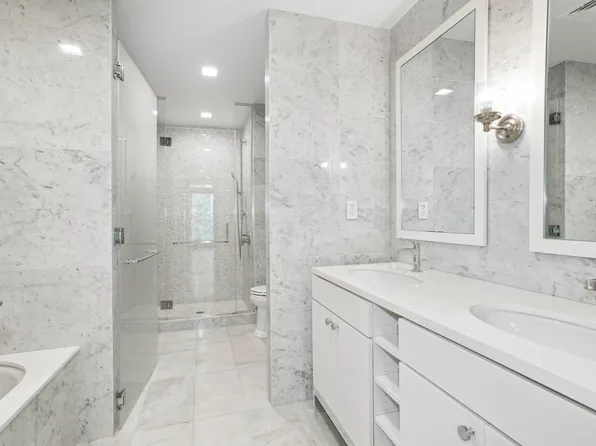 433 East 74th Street image 17 of 26