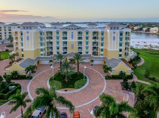 650 Collany Rd UNIT 203, Tierra Verde, FL 33715